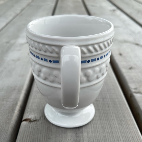 Disney Gourmet Mickey 10 Ounce Coffee Mug - Picture 5 of 10